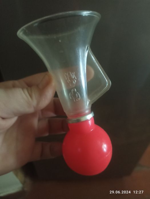 Обмен на батончик шоколада!Молокоотсос ручной