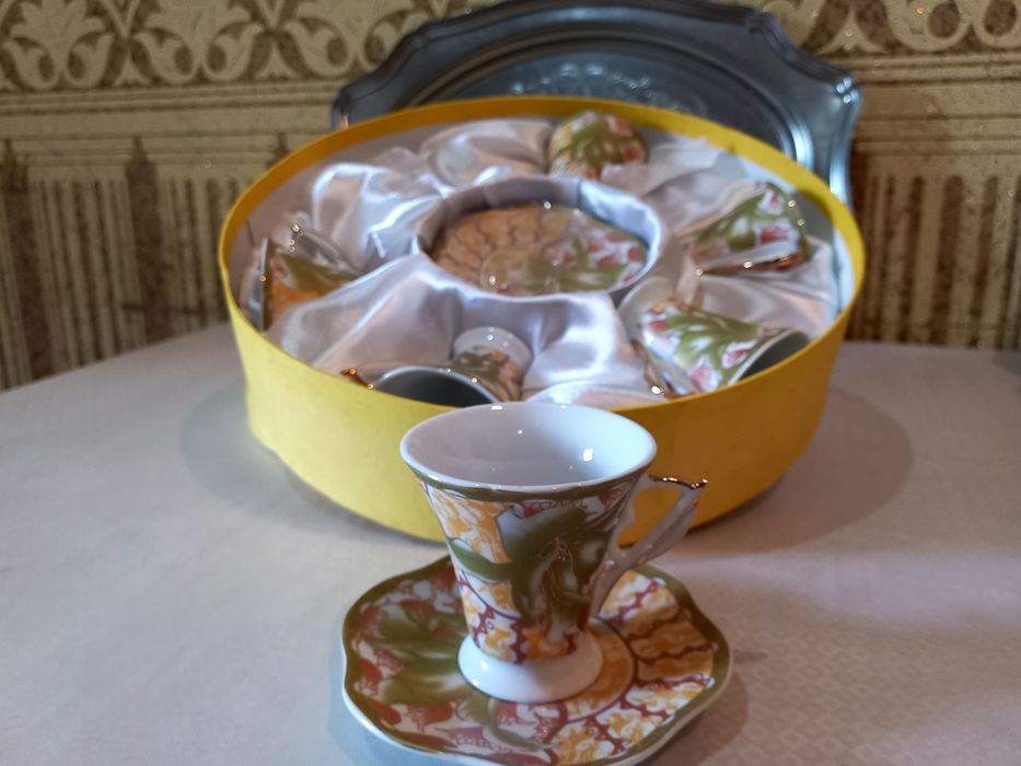 Посуда Сервиз столовый