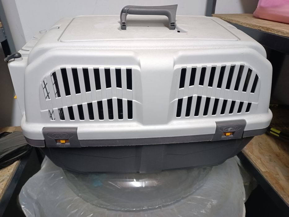 Cușcă transport pisici