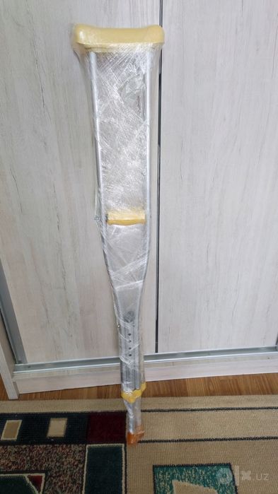 Костыль подмышечный алюминевый. Новый.