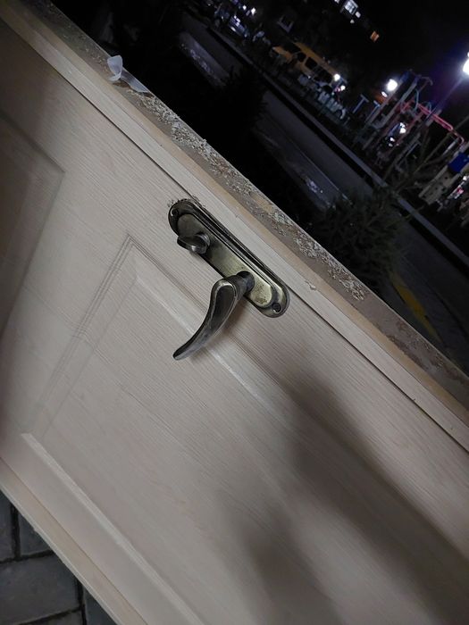 Продам двери межкомнатная