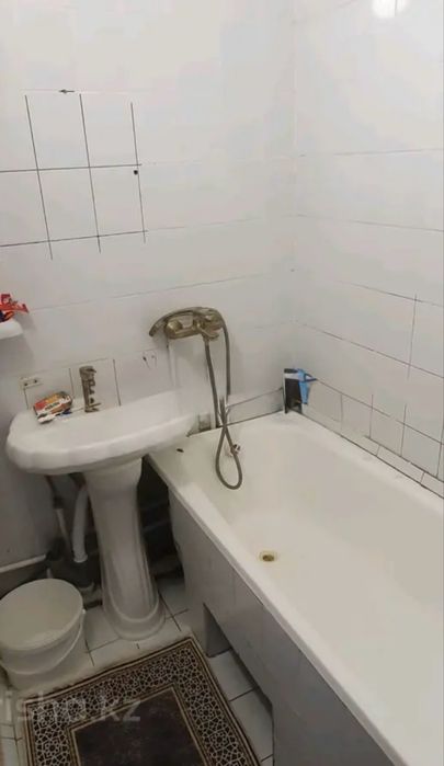 Продам 1 ком квартиру срочно