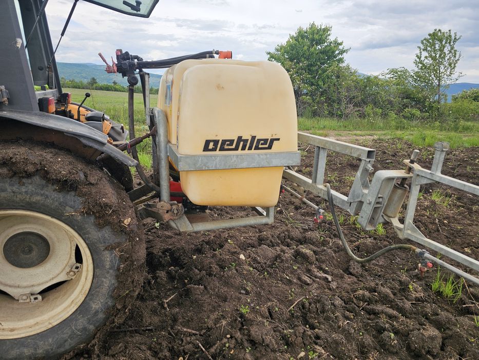 Пръскачка 600 литра