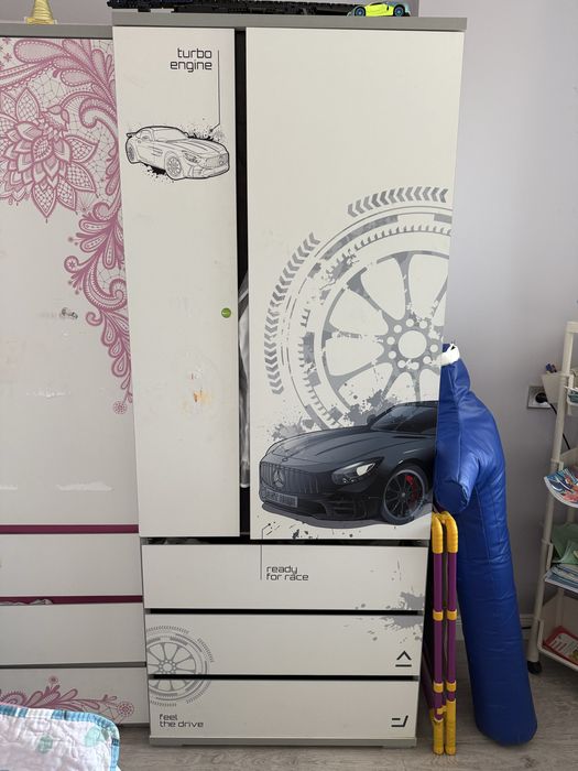 Продам детские шкафчики