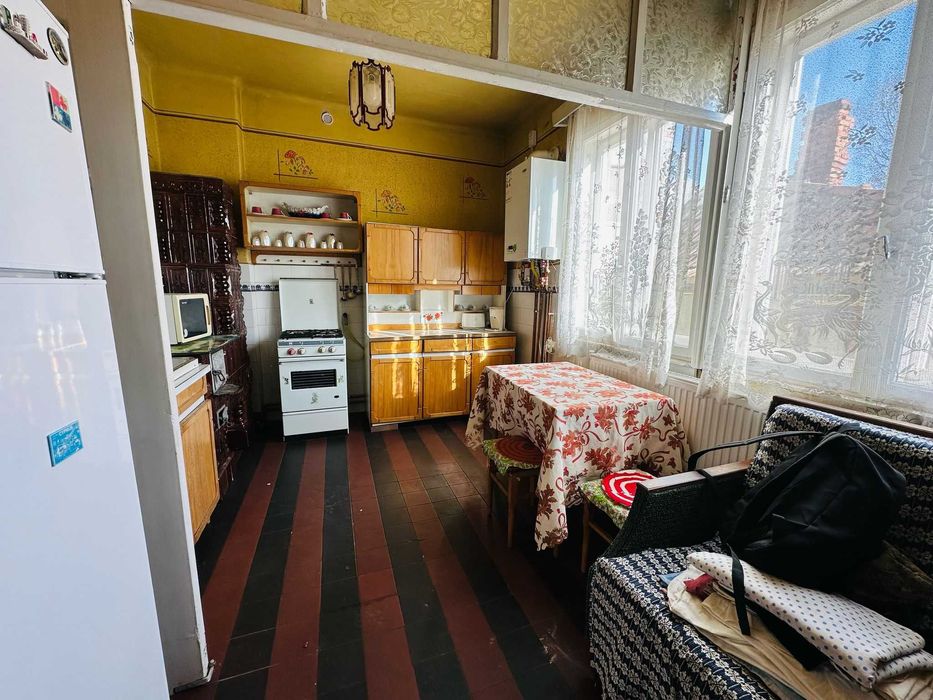 De vânzare – Casă cu vedere la Criș, zona Făcliei