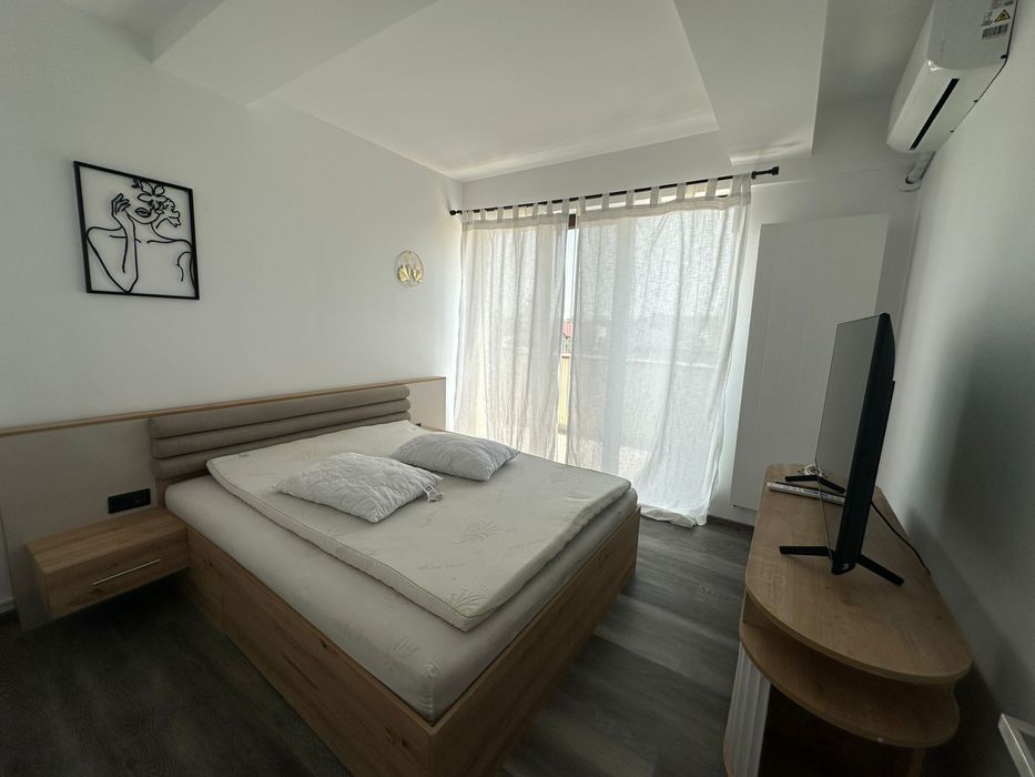 Apartament 2 camere Mihai Bravu cu terasa & loc parcare - de inchiriat