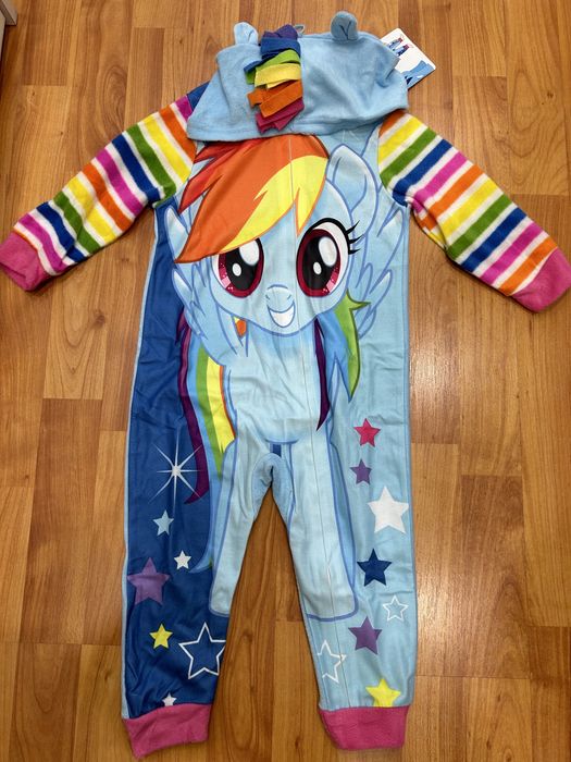 Коледни дрешки-пижами и ромпъри