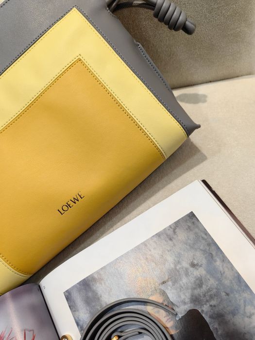 Новая сумка Loewe