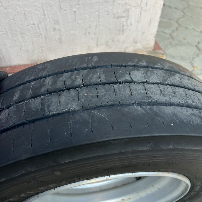 Шины 215/75R17.5 с дисками