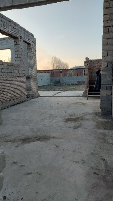 Самарканд саёхатда жойлашган 25 сутик ховли сотилади