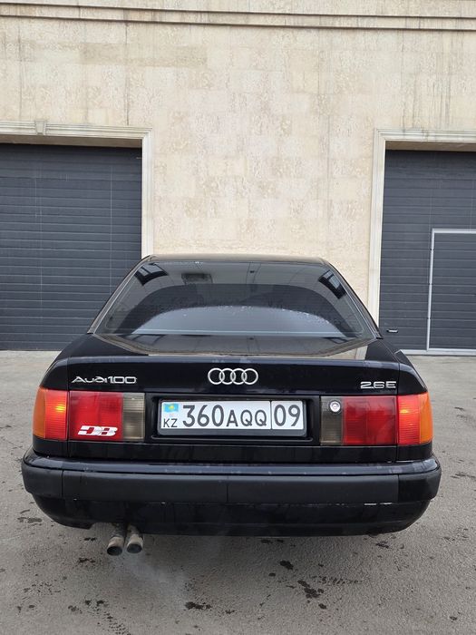 audi 100 с4 2.6.