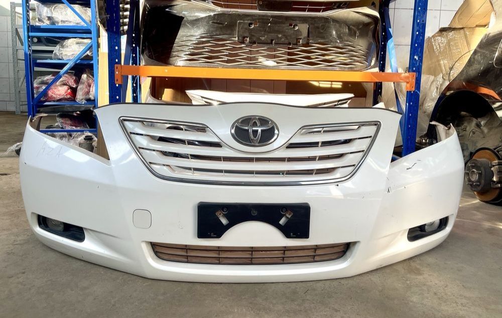 Бампер передний камри 40