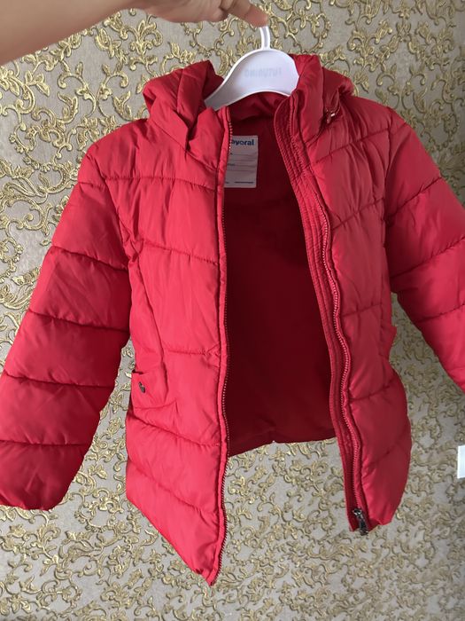 Куртка на девочку