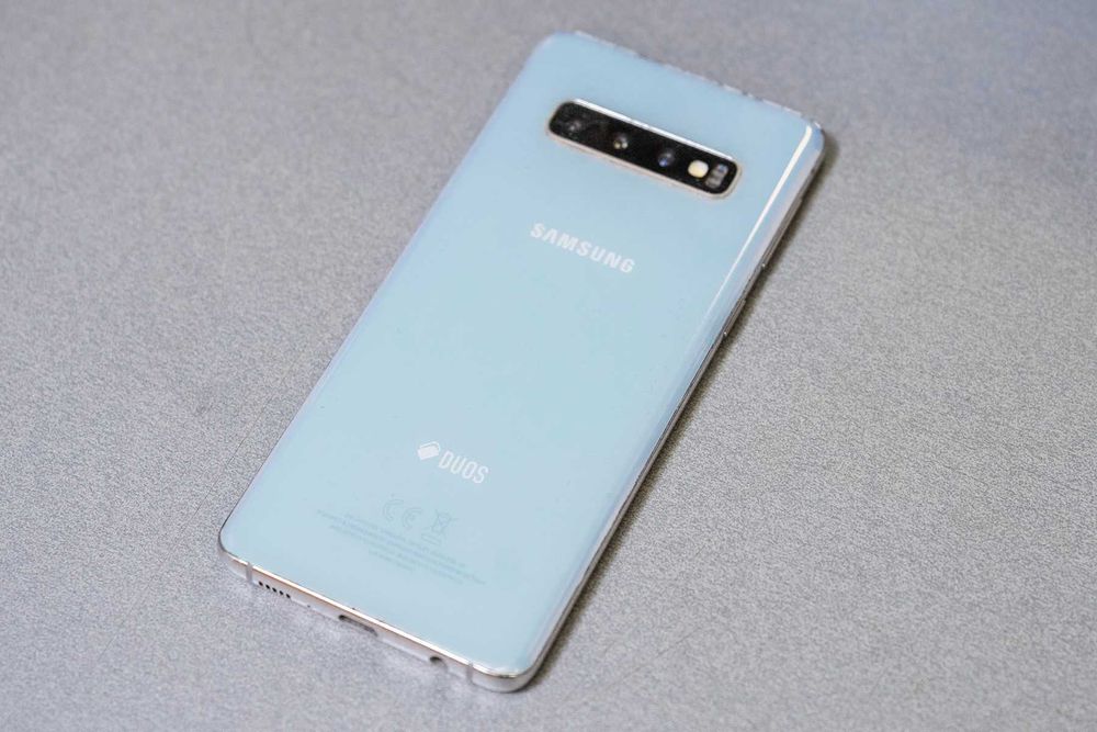 Samsung S10 (SM-G973F)