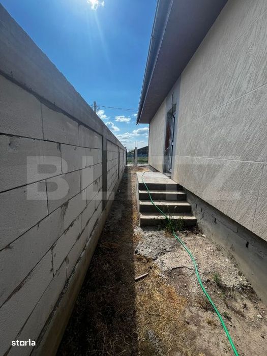Casa de vanzare, 118 mp, zona Sendreni