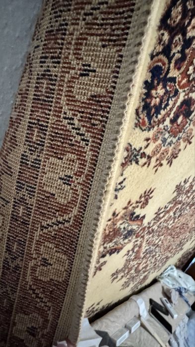 Ковер продам. Натуральная шесть. 2Х3 м