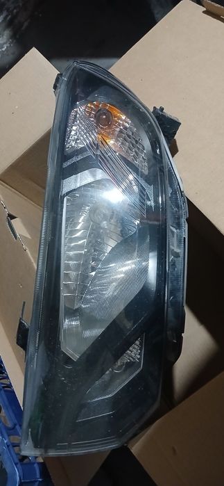 Фара гранта фл левая