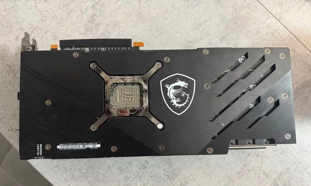 AMD Radeon RX 7900 XTX