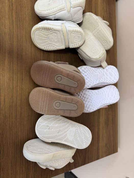 Бебешки обувки нови