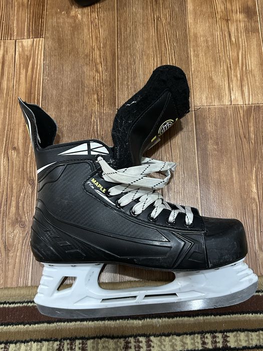 Хоккейные Коньки 43