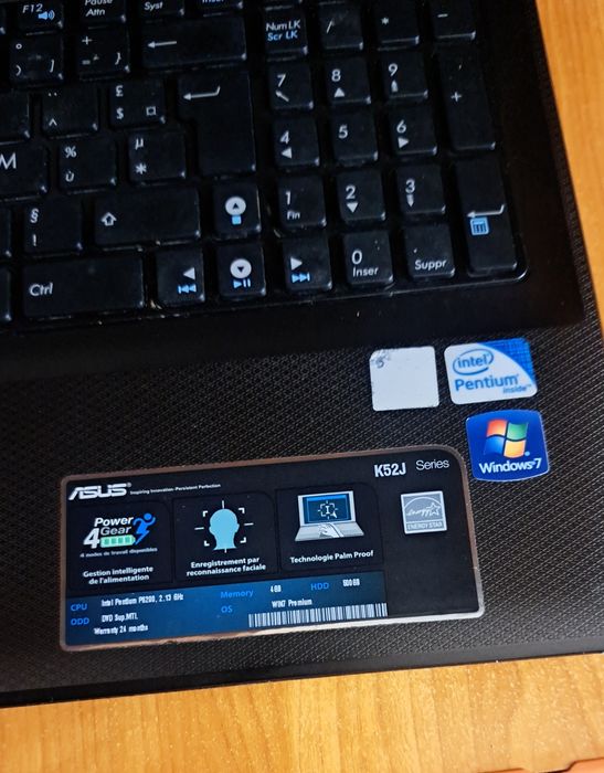 Laptop ASUS K52J cu defecte
