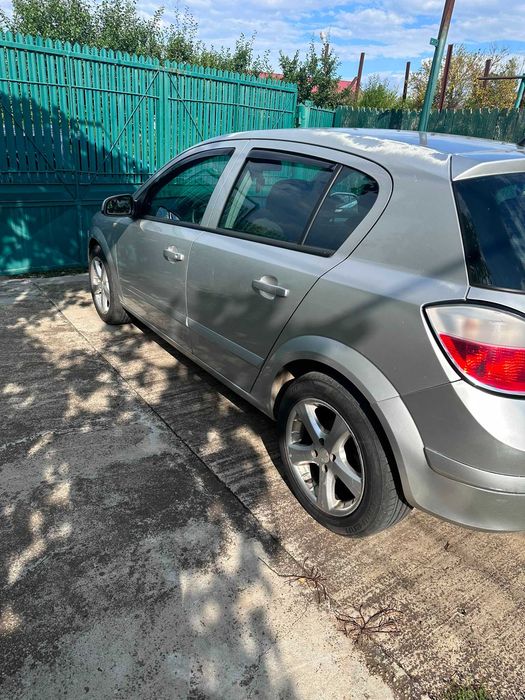 OPEL Astra 2005 — imagine 2