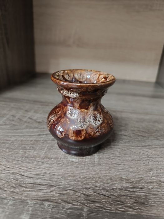 Маленькие Вазы интерьерные