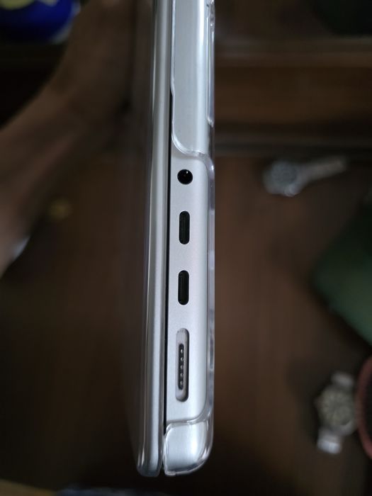 Macbook pro 14inch