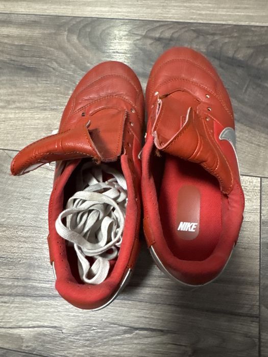 Vand ghete fotbal Nike premier 3