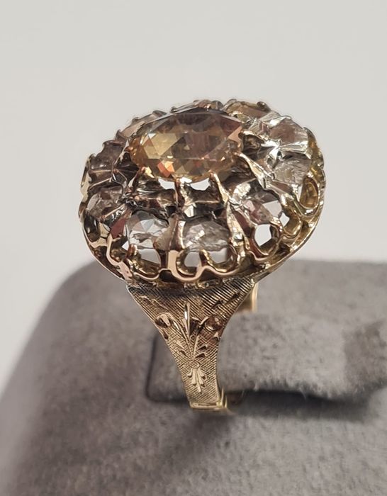 Inel din aur galben 18k si argint, cu diamante naturale, IAU824