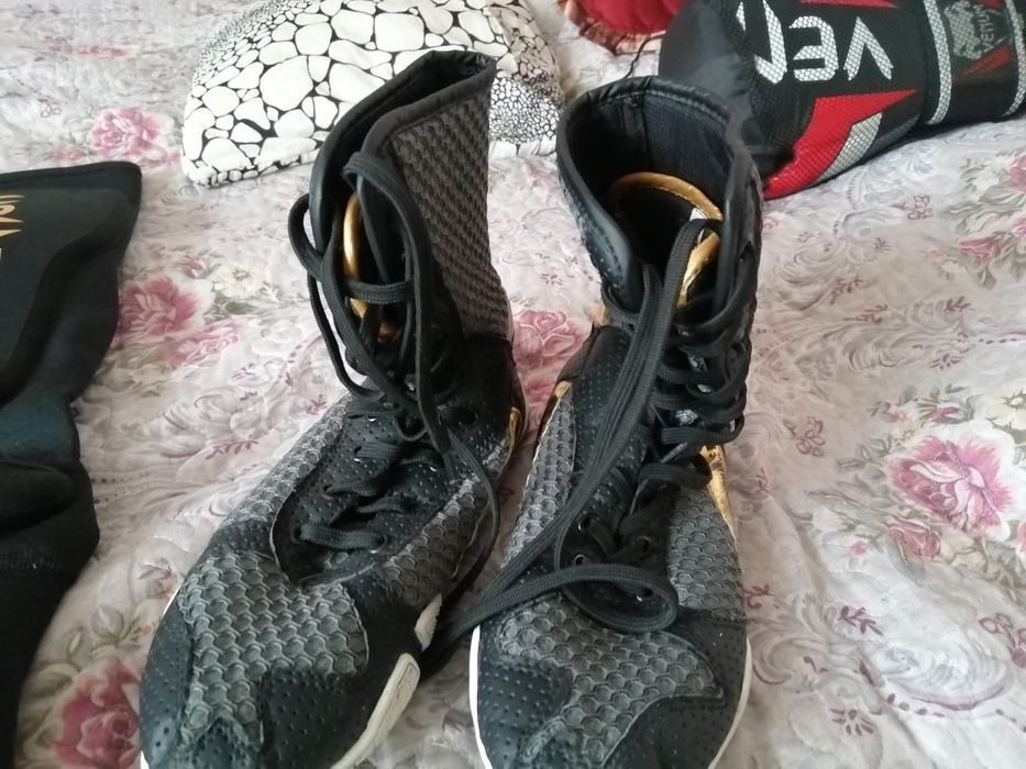 Перчатки Экипировка для  MMА форма