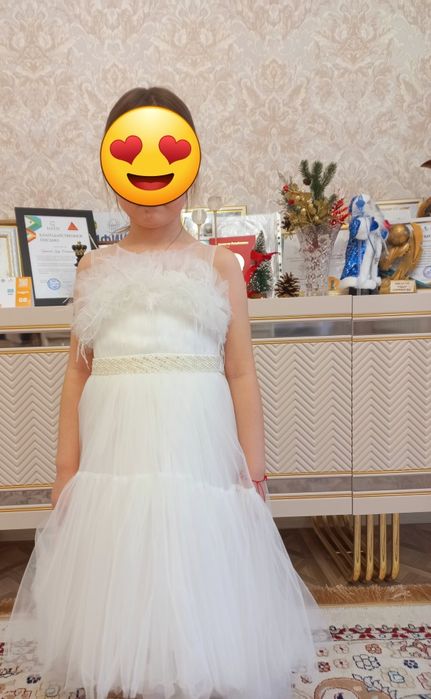 Детские платье 5-6 лет