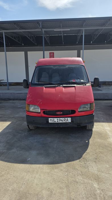 FORD yahshi holatda  solyarkali