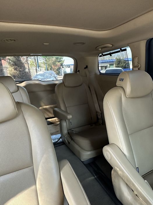 Kia Carnival 2020 • 3.3 benzin • 8 o‘rinli • ideal holat