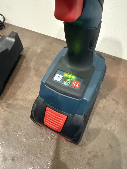 Ударен винтоверт bosch