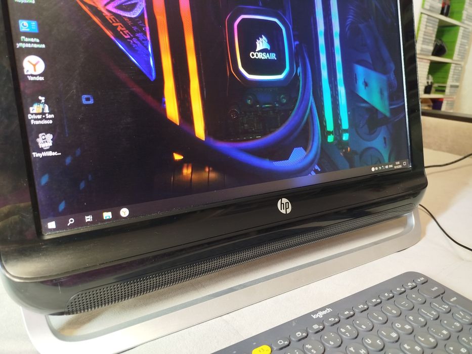 Моноблок HP Wi Fi есть