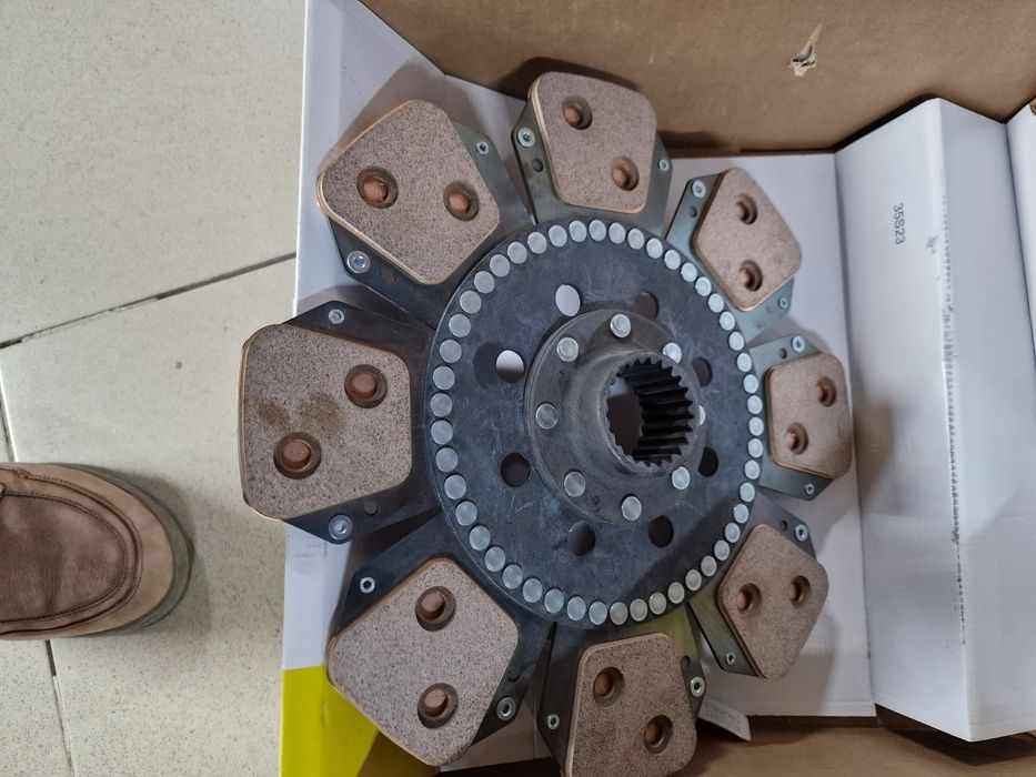 Disc ambreiaj tractor Landinii model toată gama preț cu tva se poate t