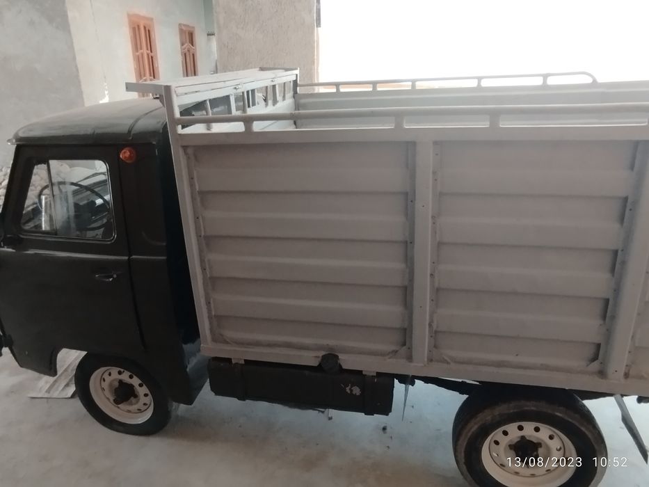 UAZ Shahrisabz shahar