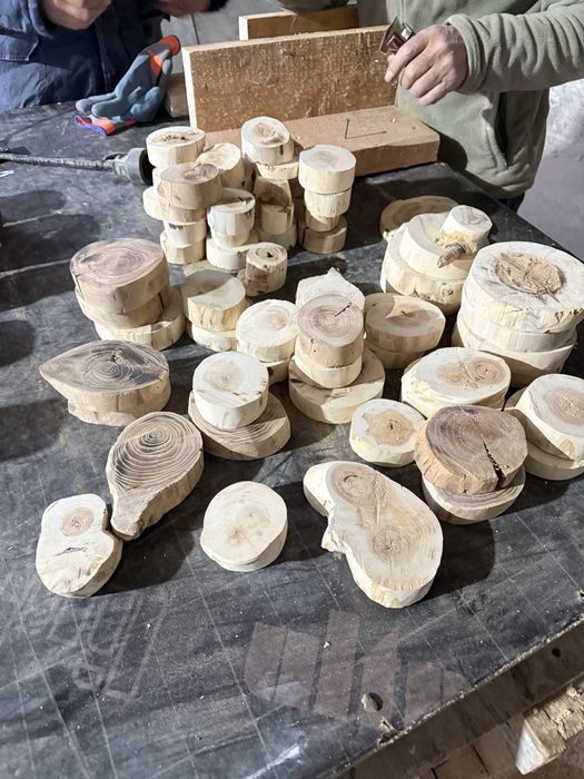 Спилы деревянные продам в упаковке