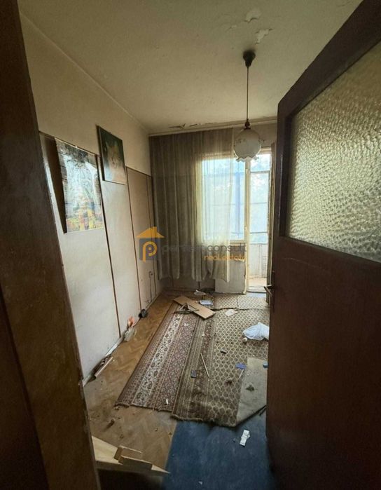 Тристаен апартамент Христо Смирненски