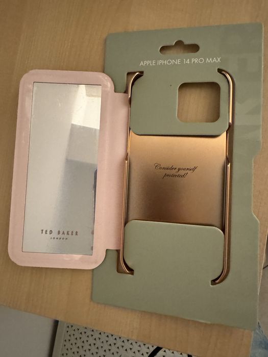 Нов кейс за телефон Iphone 14 Pro Max на Ted Baker