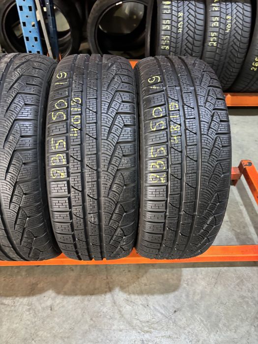 Anvelope Iarna 235/50/19 Pirelli SottoZero 235 50 19 R19