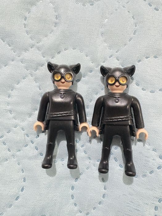 Kinder Surprise - DC Playmobi