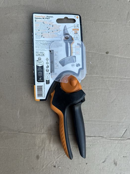 Foarfeca FISKARS P921