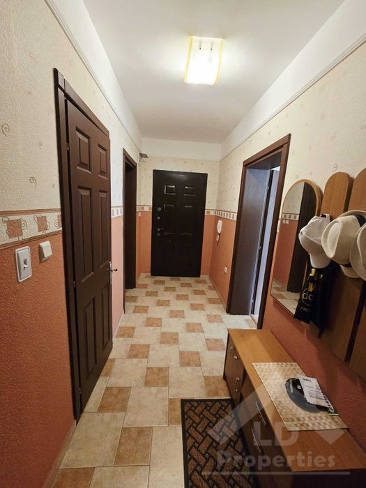 Продава се Тристаен апартамент в к.к. Златни пясъци - 100 кв.м за 1200 €/кв.м - Снимка #7