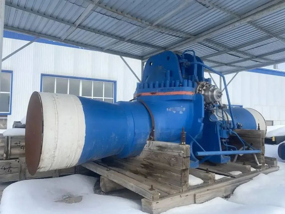 Продам нефтяной насос