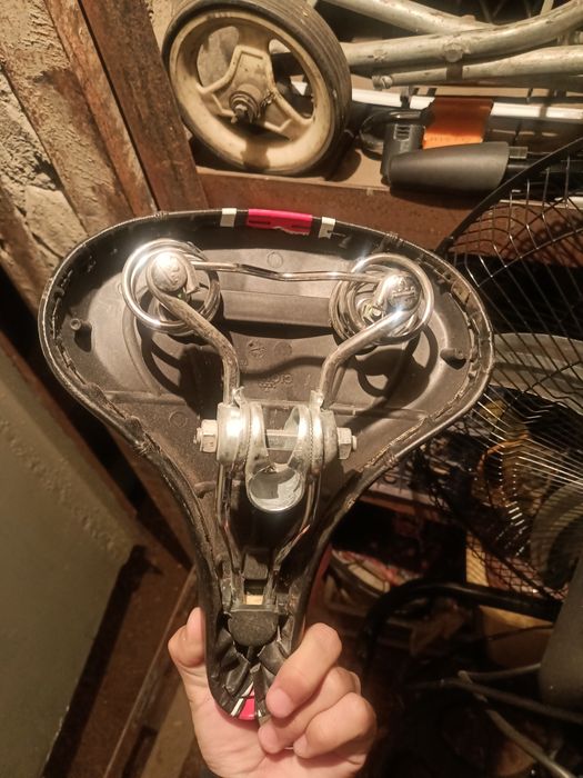 Продаю седушку на велосипед