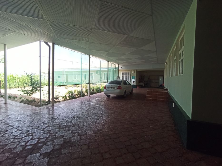 Махаллада 13 сотихли Ховли Уй сотилади