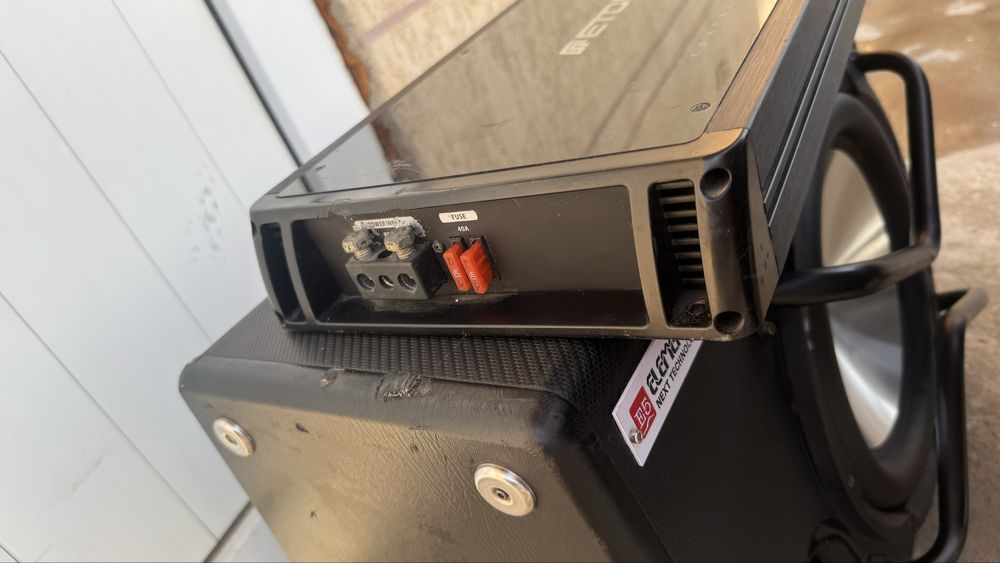 Усилитеь eton 500.4 продам срочно !!!