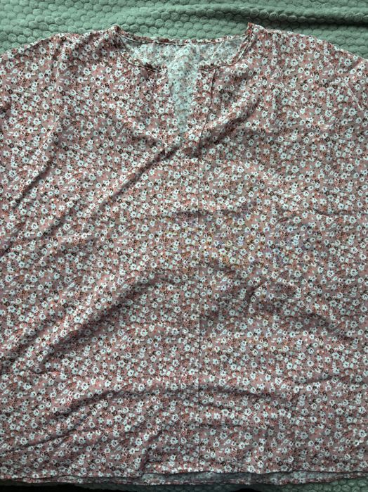 Дамска блуза с къс ръкав